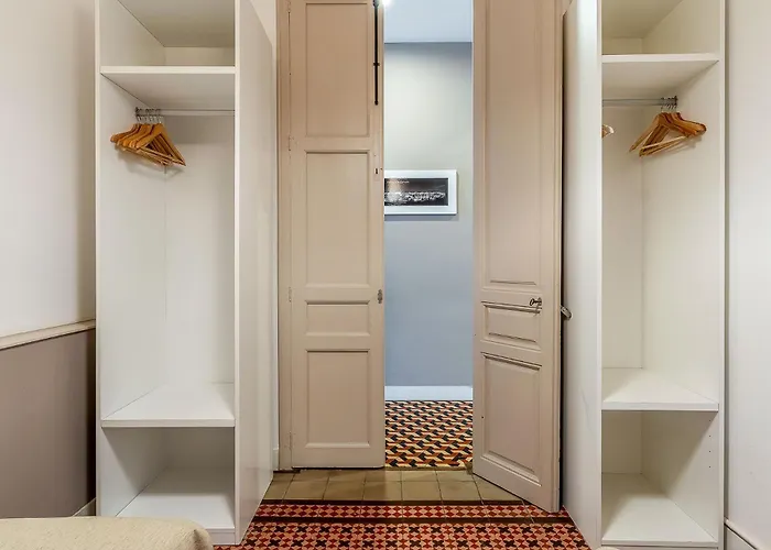 Ab Bailen Apartamento *